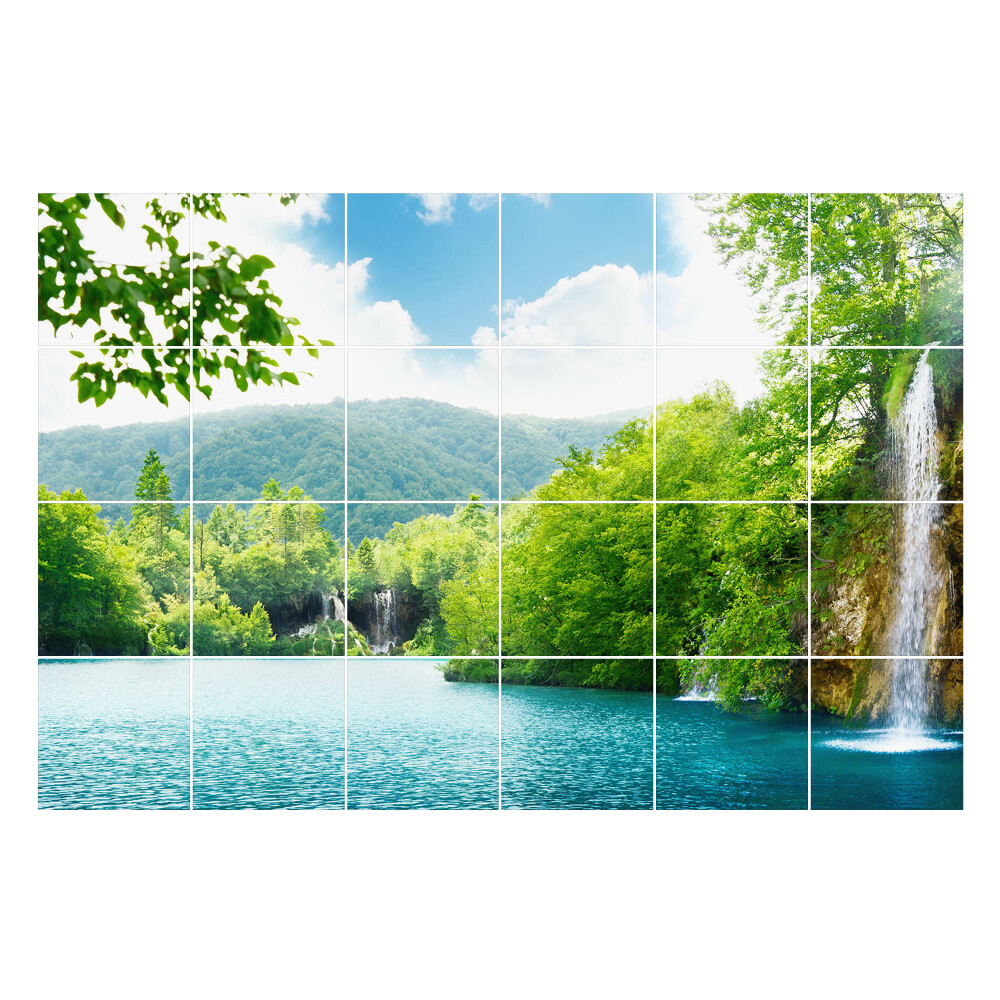 Nálepka na dlaždice Vodopády v zelené krajině