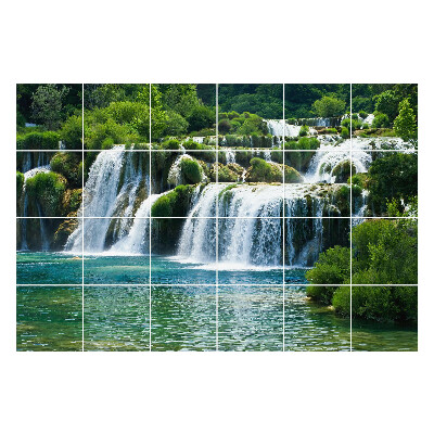 Samolepka na dlaždice Vodopády v zeleném prostředí