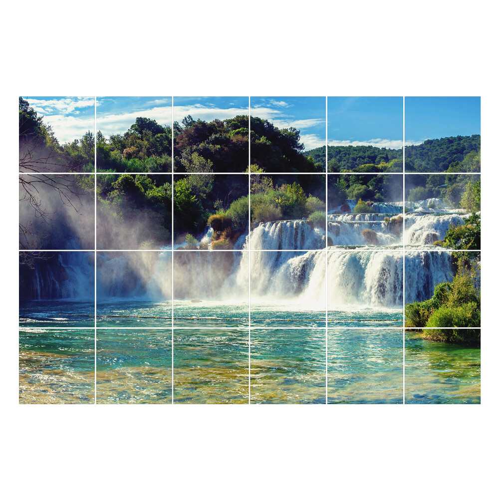 Nálepka na dlaždice Vodopády obklopené přírodou