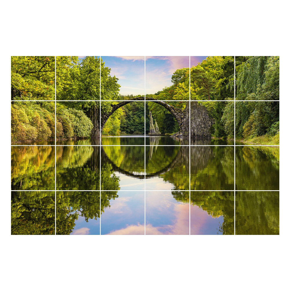 Samolepka na dlaždice Most obklopený přírodou