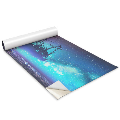 Samolepící tapeta na skříň Dítě v lodi s lodí v pozadí